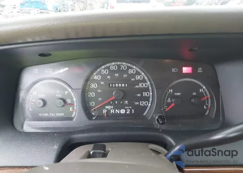 2002 Ford Crown Victoria Standard из США, поврежденный, VIN 2FAFP73WX2X160072